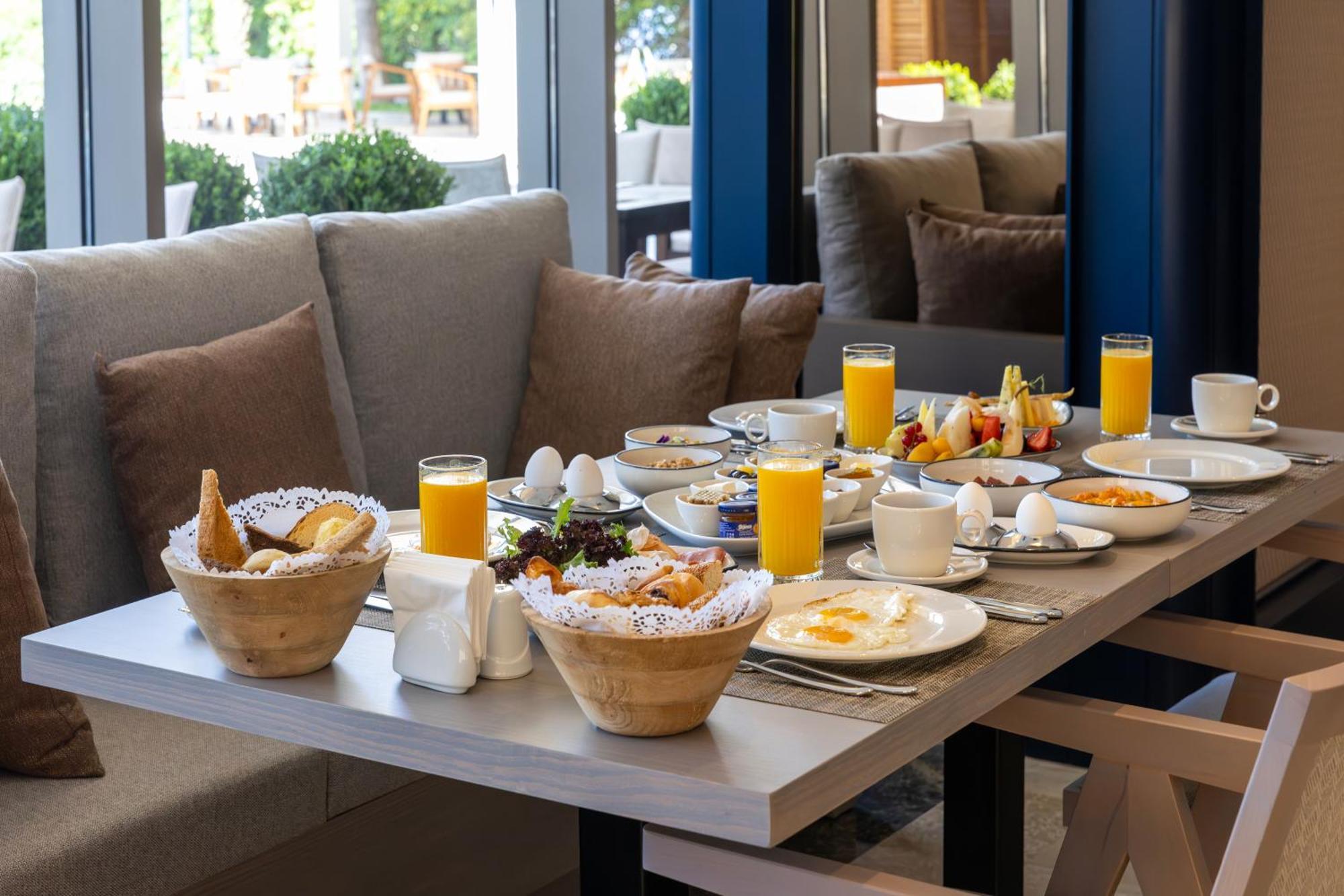 Delta Hotels By Marriott Antalya Lara - Adult Only المظهر الخارجي الصورة