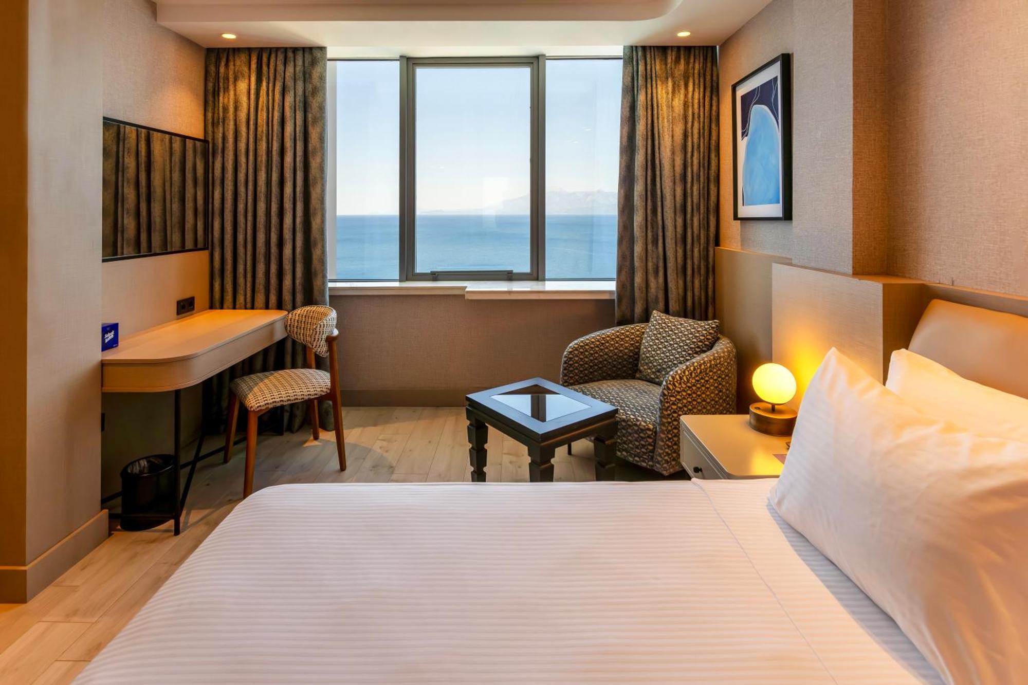 Delta Hotels By Marriott Antalya Lara - Adult Only المظهر الخارجي الصورة